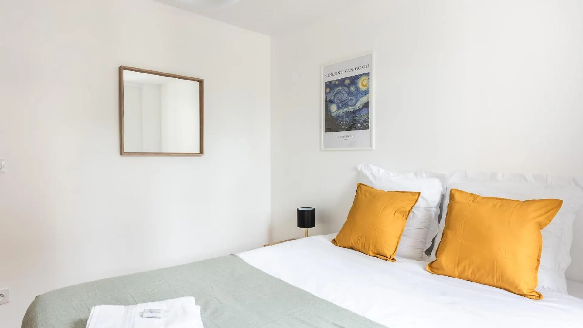 Design Apartment - 6 Guests - Buttes Chaumont Paris