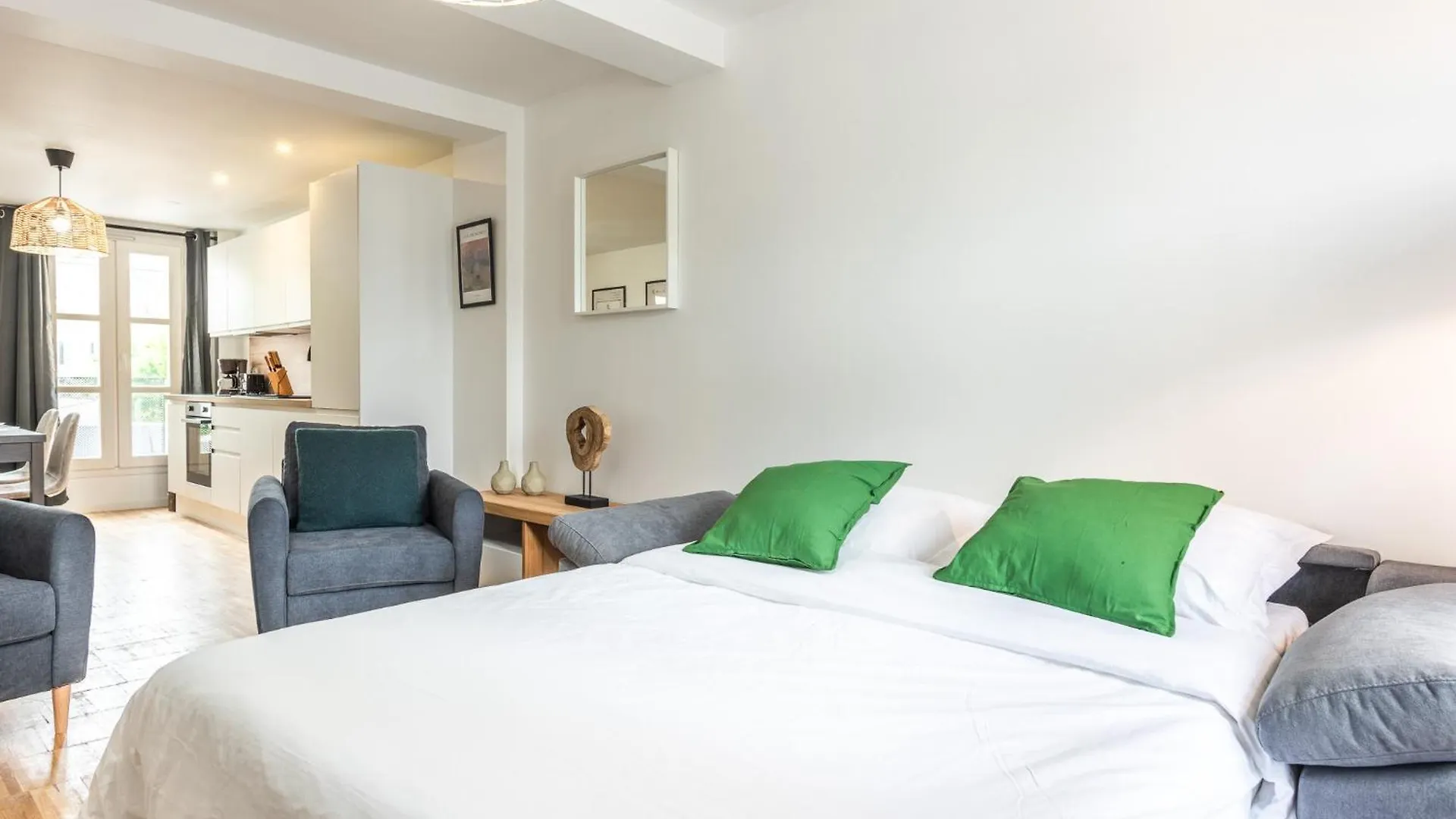 Design Apartment - 6 Guests - Buttes Chaumont Paris
